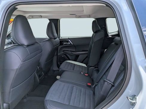 New 2026 Mitsubishi Outlander Trail Edition AWD/4WD image 12
