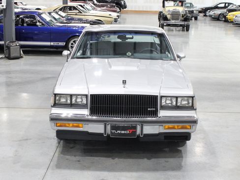 Used 1987 Buick Regal Coupe RWD image 39