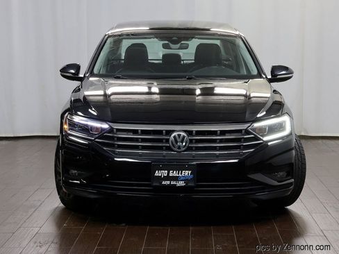Used 2019 Volkswagen Jetta SEL Premium FWD image 5