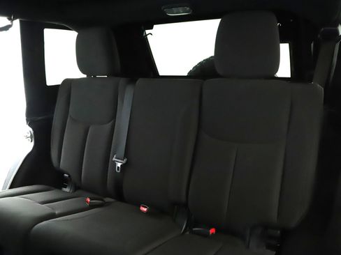 Used 2016 Jeep Wrangler Unlimited Sport w/ Connectivity Group image 5