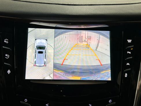 Used 2016 Cadillac Escalade Luxury image 7