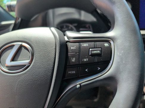 Certified 2025 Lexus ES 350 w/ Premium Package FWD image 12
