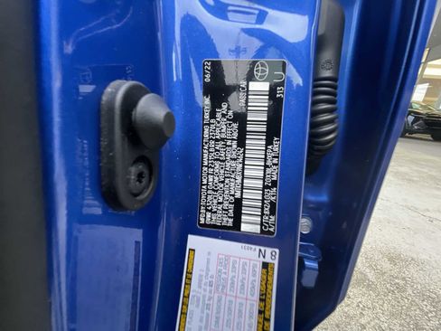 Used 2022 Toyota C-HR Limited image 31