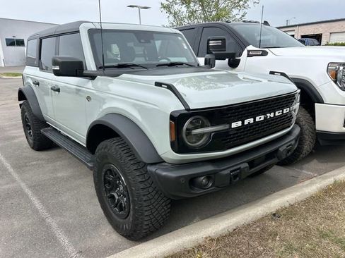 Used 2023 Ford Bronco Wildtrak AWD/4WD image 3