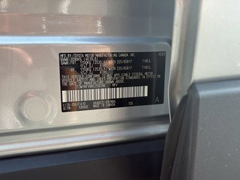 Used 2024 Toyota RAV4 XLE w/ Convenience Package FWD image 27