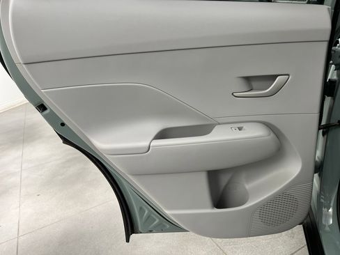 Used 2025 Hyundai Kona SEL FWD image 15