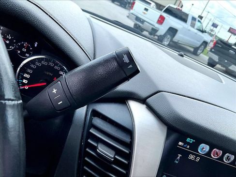 Used 2020 GMC Yukon Denali w/ Denali Ultimate Black Edition AWD/4WD image 16