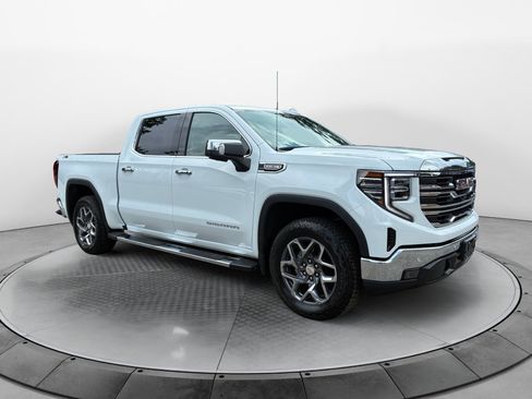 New 2026 GMC Sierra 1500 SLT w/ SLT Premium Plus Package AWD/4WD image 1