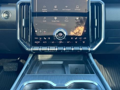 New 2026 GMC Acadia AT4 w/ Luxury Package AWD/4WD image 20