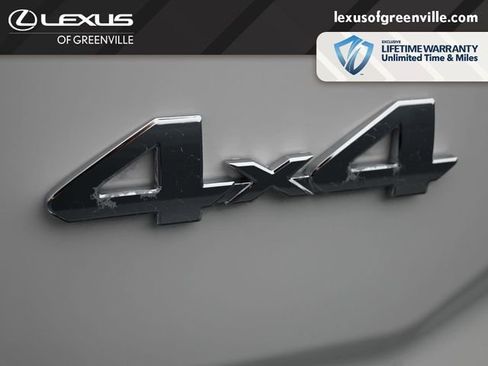 Used 2023 Toyota Tacoma Limited AWD/4WD image 12