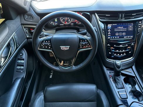 Used 2018 Cadillac CTS V w/ Carbon Fiber Package RWD image 16
