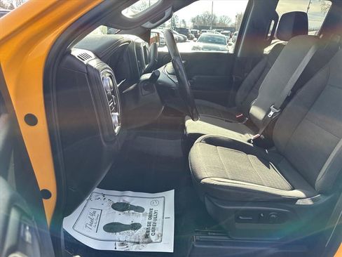 Used 2020 GMC Sierra 1500 SLE w/ SLE Convenience Package image 17