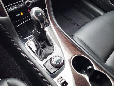 Used 2019 INFINITI Q50 Luxe RWD image 13