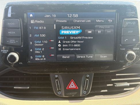 Used 2018 Hyundai Elantra GT w/ Style Package 02 image 24