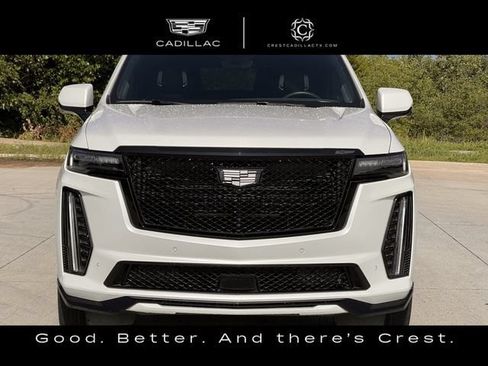 Used 2024 Cadillac Escalade V w/ Heavy-Duty Trailer Package AWD/4WD image 10