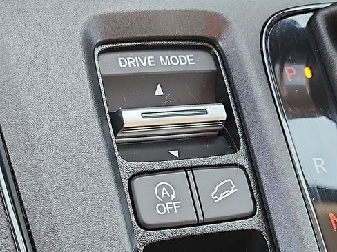 Used 2024 Honda CR-V LX image 24