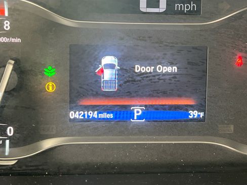 Used 2022 Honda Ridgeline Black Edition image 12