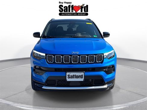 Used 2025 Jeep Compass Limited w/ Elite Group image 8