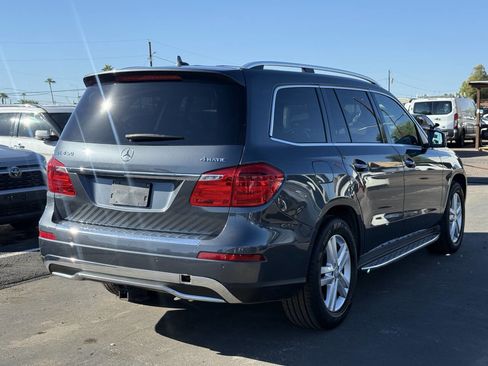 Used 2015 Mercedes-Benz GL 450 4MATIC image 13