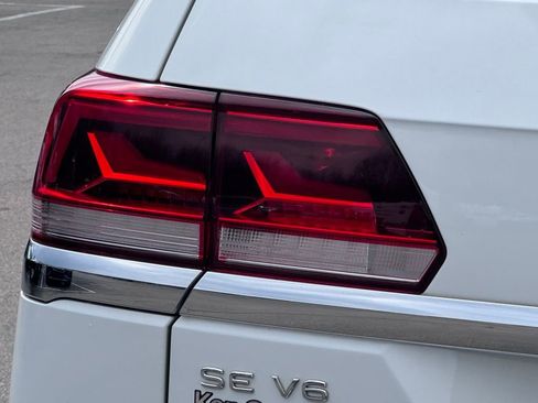 Used 2022 Volkswagen Atlas SE image 11