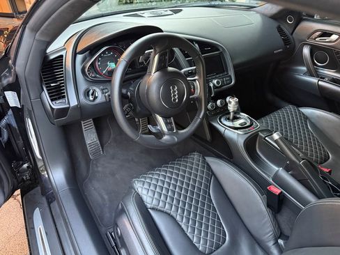 Used 2014 Audi R8 V10 image 12