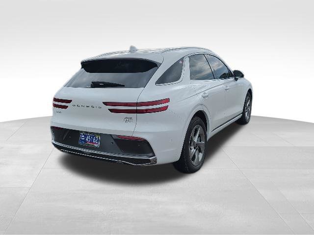 Used 2026 Genesis GV70 2.5T Advanced AWD/4WD image 3