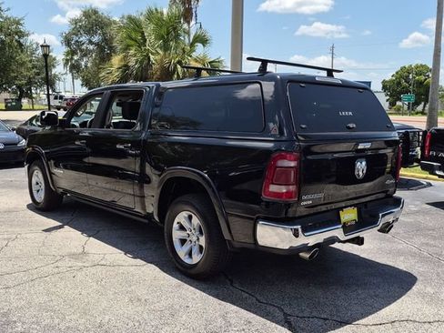 Used 2019 RAM 1500 Laramie AWD/4WD image 7