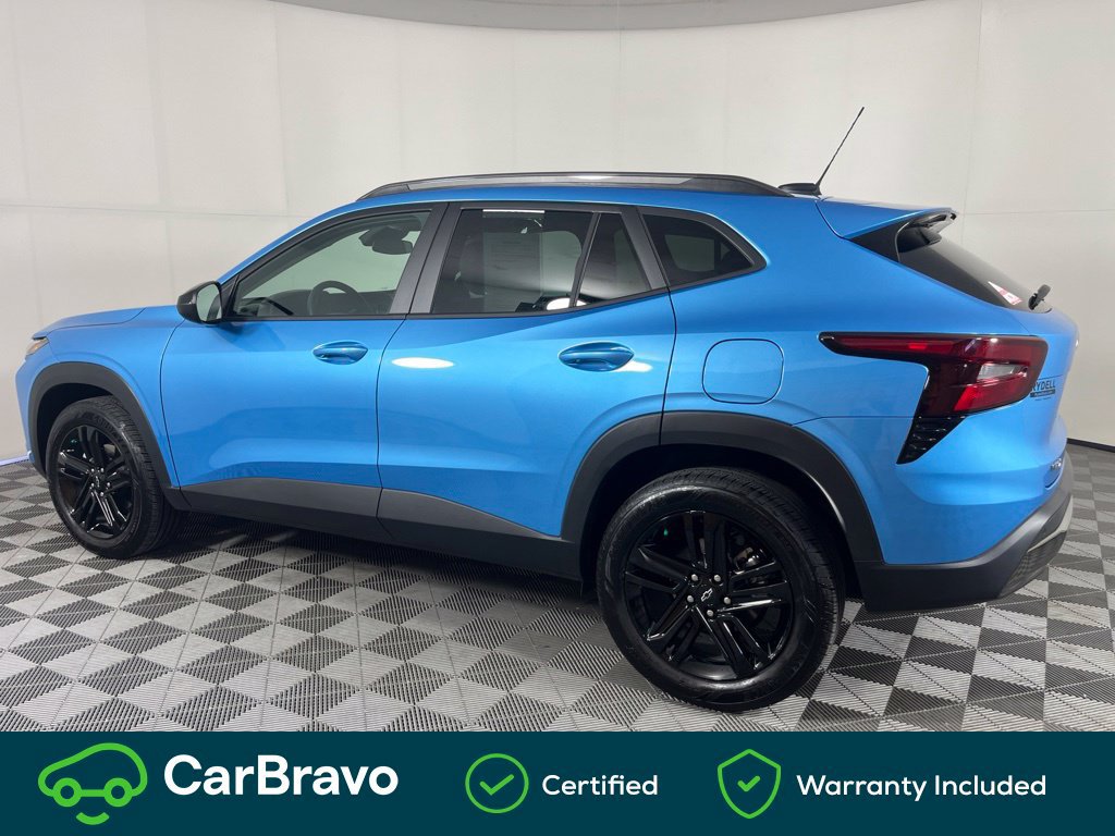 Certified 2025 Chevrolet Trax ACTIV w/ Driver Confidence Package FWD image 9