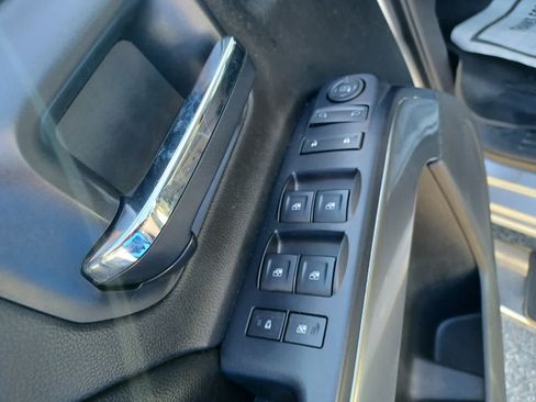 Used 2017 Chevrolet Silverado 1500 LT w/ All Star Edition AWD/4WD image 15