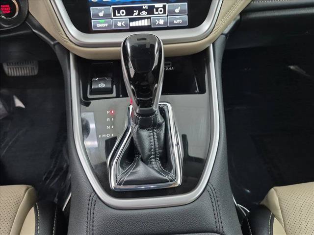 Used 2024 Subaru Outback Limited AWD/4WD image 12