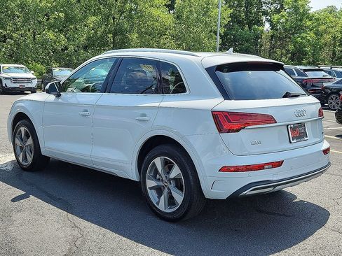 Used 2024 Audi Q5 2.0T Premium w/ Convenience Package AWD/4WD image 10
