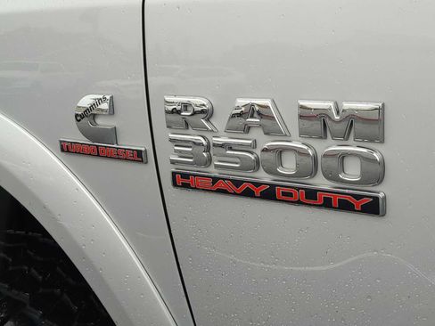 Used 2017 RAM 3500 Laramie w/ Cold Weather Group AWD/4WD image 15