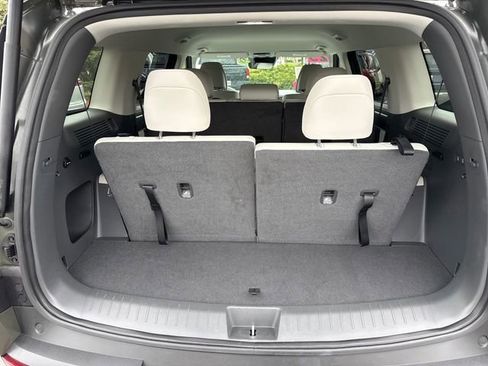 Used 2025 Hyundai Santa Fe SEL AWD/4WD image 48
