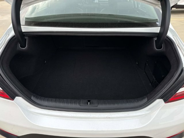 Used 2025 Genesis G70 2.5T RWD image 9