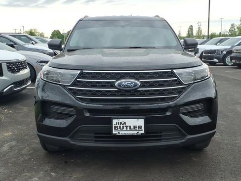 Used 2022 Ford Explorer XLT image 29