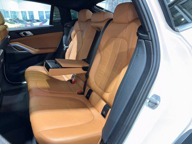 Used 2021 BMW X6 sDrive40i RWD image 7