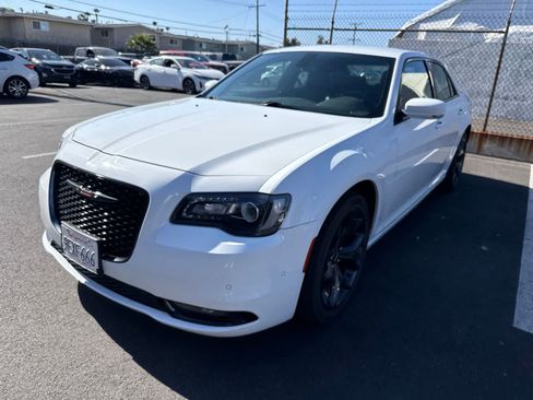 Used 2021 Chrysler 300 S RWD image 1