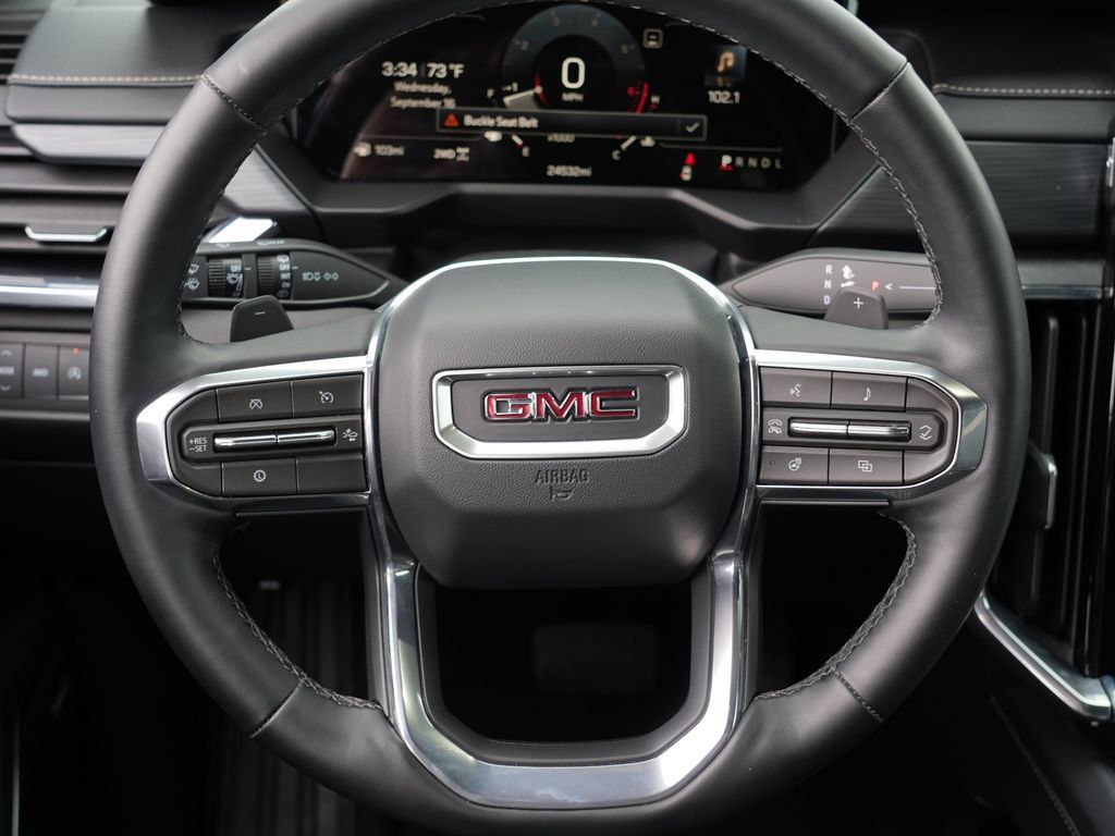 Certified 2026 GMC Acadia Elevation w/ Elevation Premium Package AWD/4WD image 23