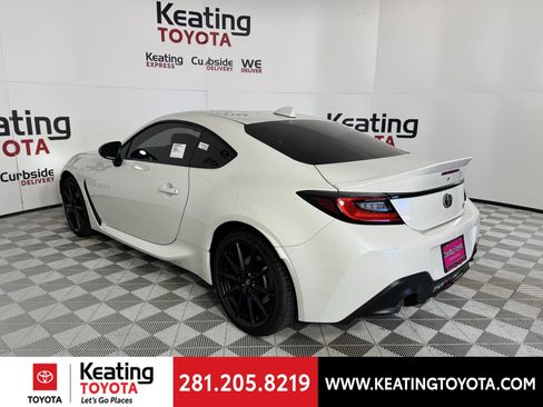 New 2026 Toyota GR86 Premium image 5