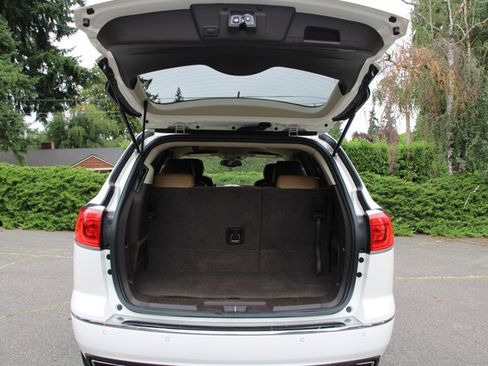 Used 2013 Buick Enclave Premium w/ Trailering Provision Package image 20