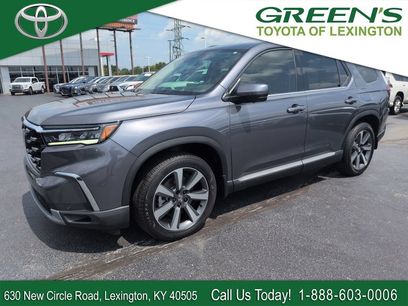 Used 2025 Honda Pilot Elite