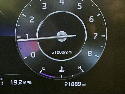 Certified 2024 Kia Telluride SX w/ Towing Package image 4