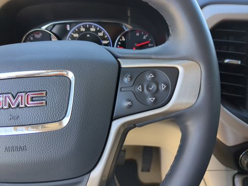 Certified 2023 GMC Acadia Denali w/ Denali Ultimate Package image 29