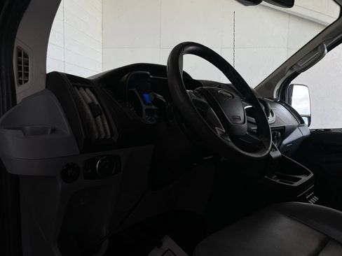 Used 2017 Ford Transit 250 148 Low Roof RWD image 7