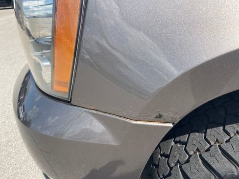 Used 2011 Chevrolet Tahoe LT AWD/4WD image 17