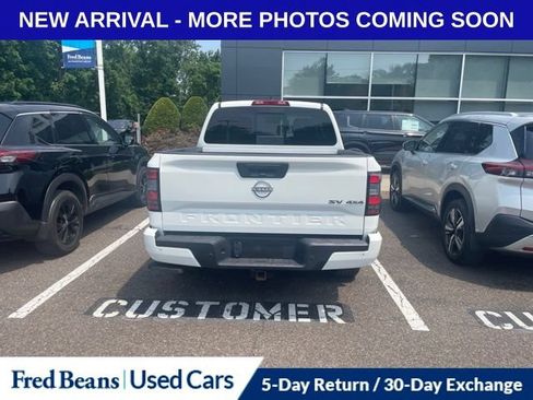 Used 2023 Nissan Frontier SV w/ SV Convenience Package AWD/4WD image 6