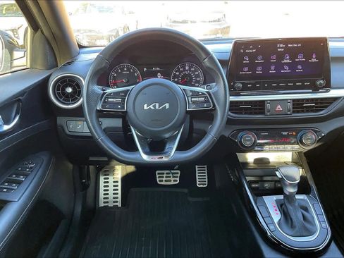 Used 2024 Kia Forte GT-Line w/ GT-Line Premium Package image 14
