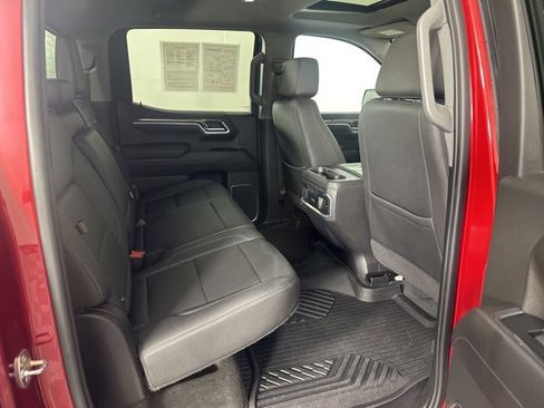 Used 2022 Chevrolet Silverado 1500 LTZ w/ LTZ Premium Package image 13