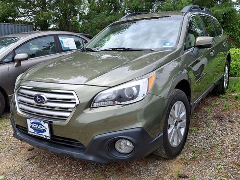 Used 2016 Subaru Outback 2.5i Premium w/ Protection Package #1 AWD/4WD image 3