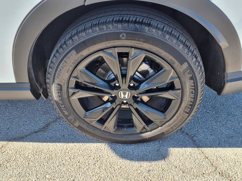 Used 2024 Honda CR-V Sport Touring image 8